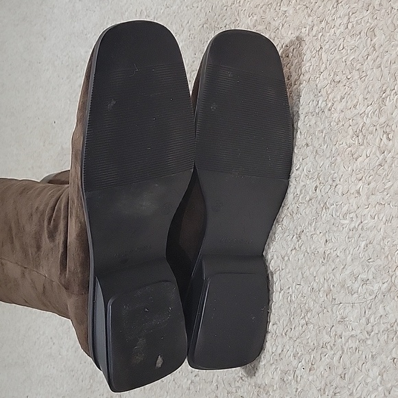 MARKON brown leather suede slouch calf high boots. Size is 6.5 M. - Picture 5 of 8